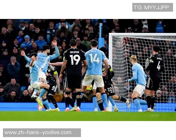 曼城在利兹联的强势反击中险胜球迷因福登进球感到满意和欣慰
